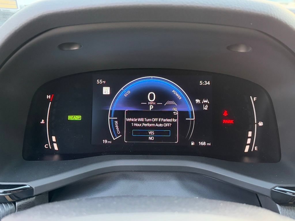 2026 Toyota Camry SE - Photo 9