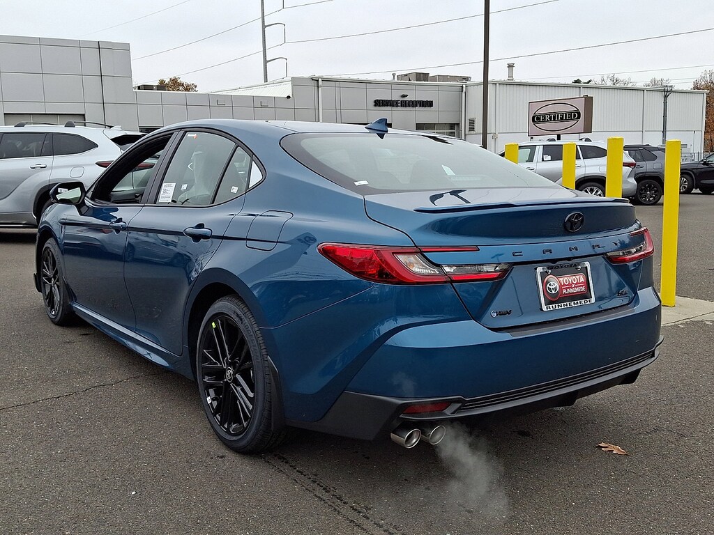 New 2026 Toyota Camry SE SE