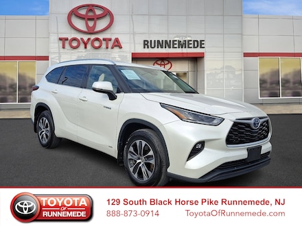 2021 Toyota Highlander Hybrid Hybrid XLE Sport Utility