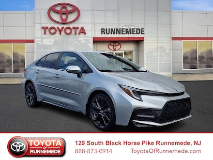 2024 Toyota Corolla SE Car