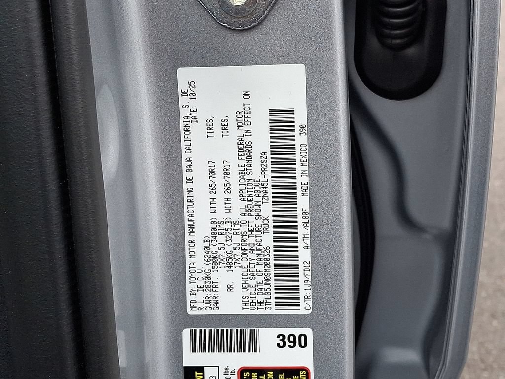2025 Toyota Tacoma TRD Off Road - Photo 14