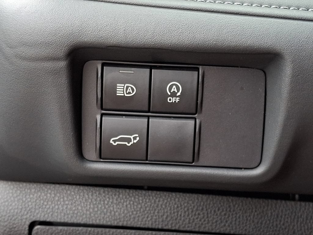 2025 Toyota Highlander XSE - Photo 24