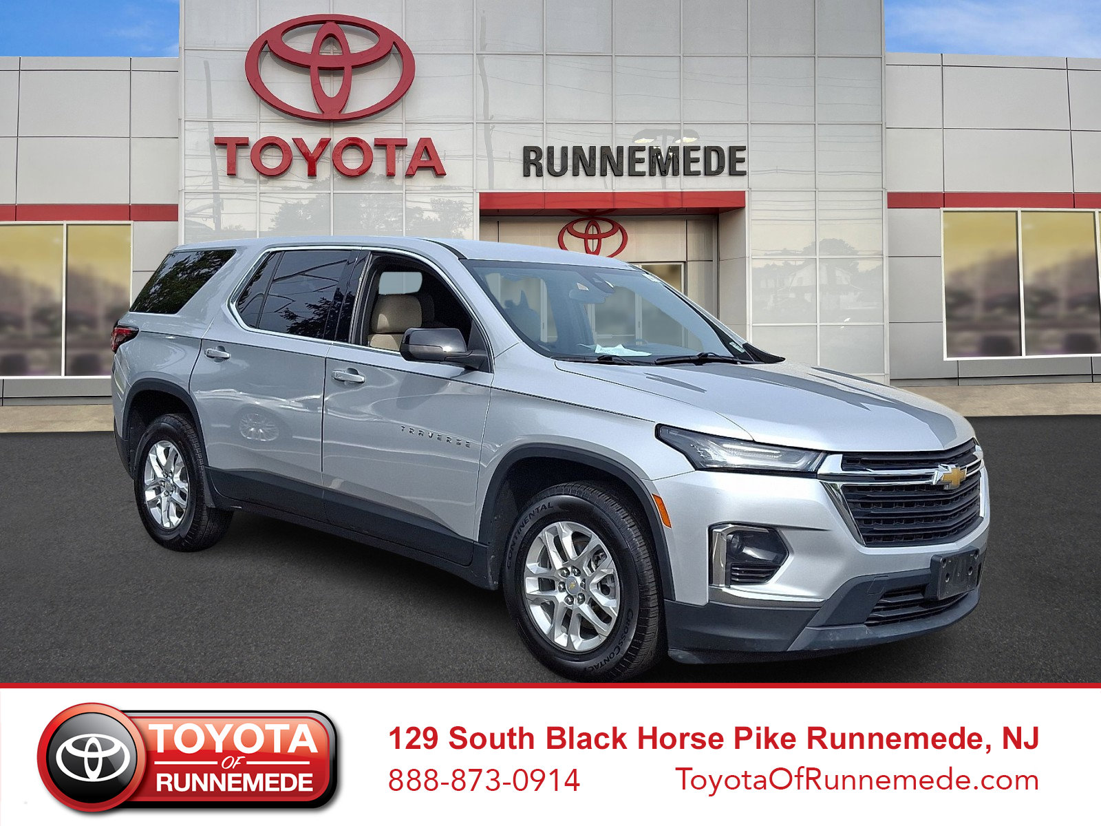 2022 Chevrolet Traverse LS