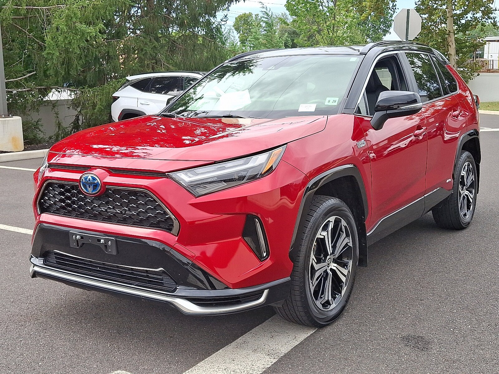 2023 Toyota RAV4 Prime XSE photo 3