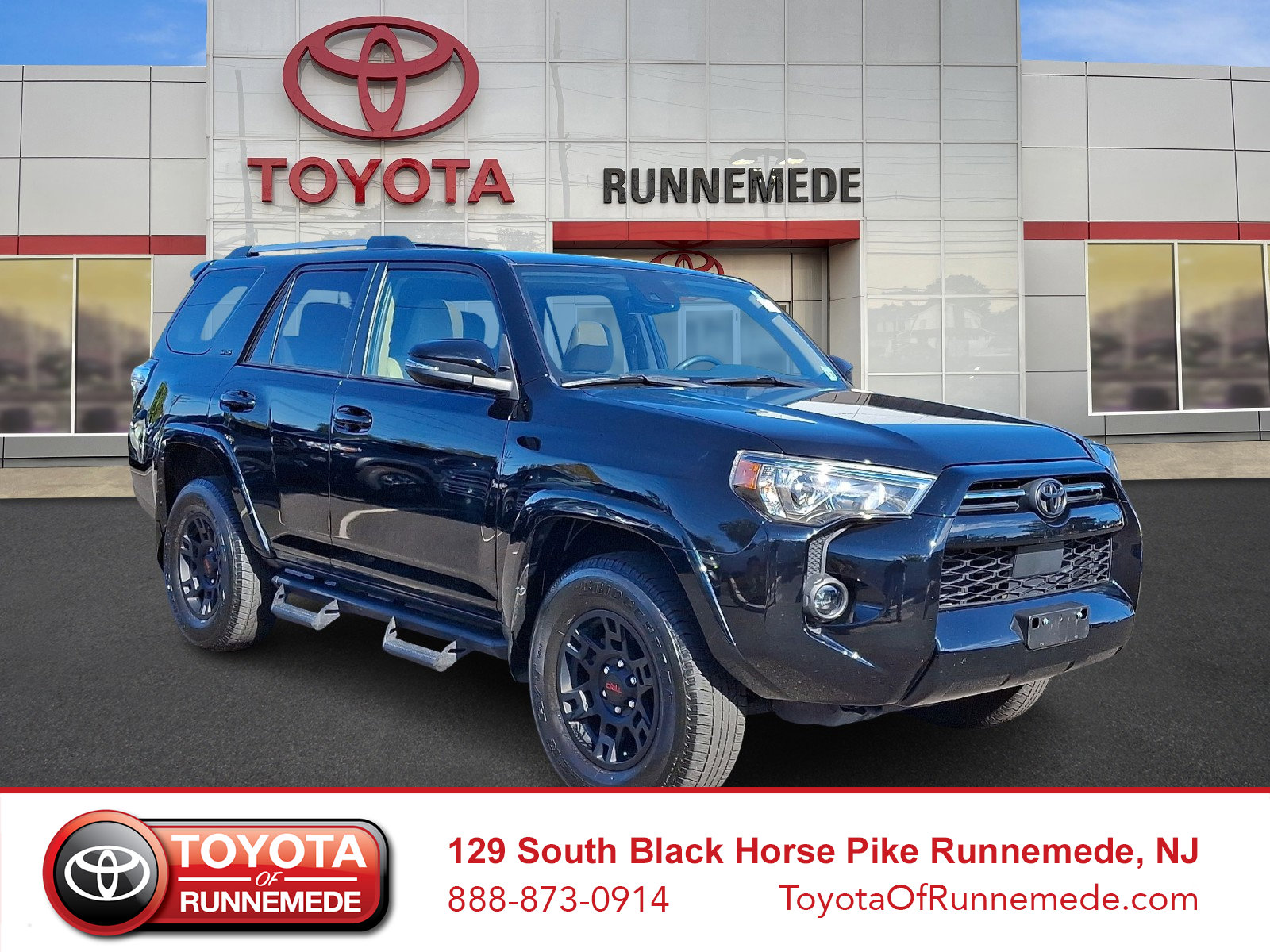 2023 Toyota 4Runner SR5 Premium's photo