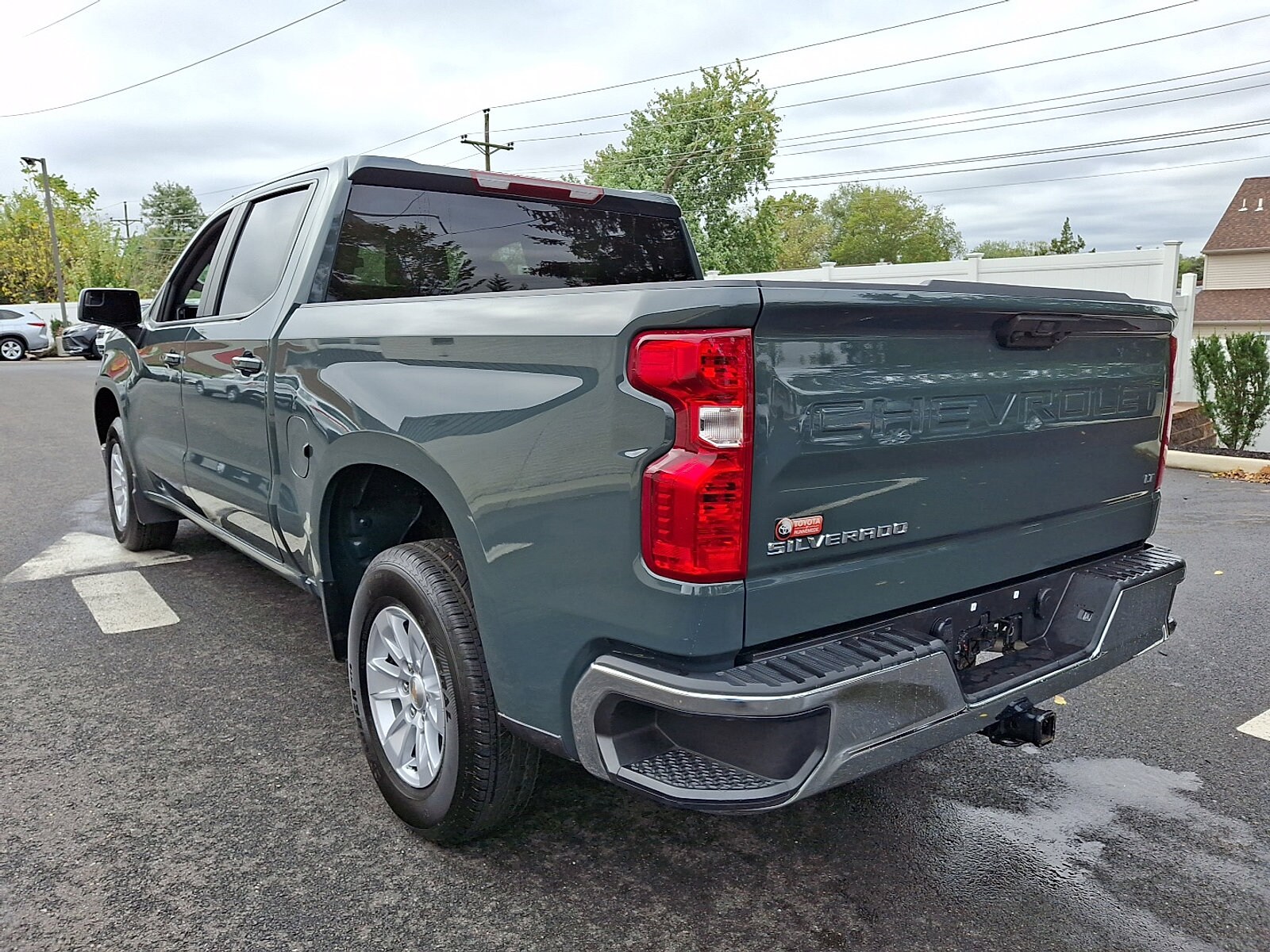 2025 Chevrolet Silverado 1500 LT photo 4