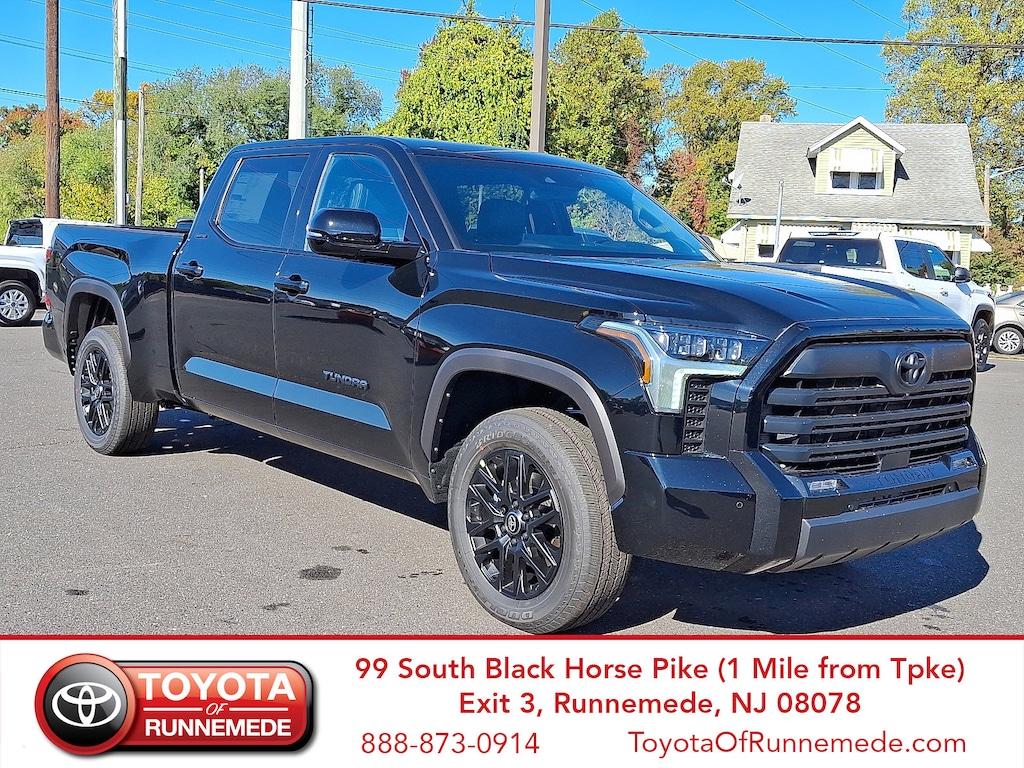 New 2026 Toyota Tundra Limited LIMITED CREWMAX 6.5