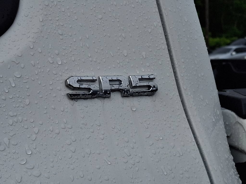 2026 Toyota Tacoma SR5 - Photo 15