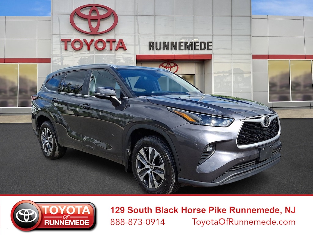 Certified 2024 Toyota Highlander XLE Sport Utility