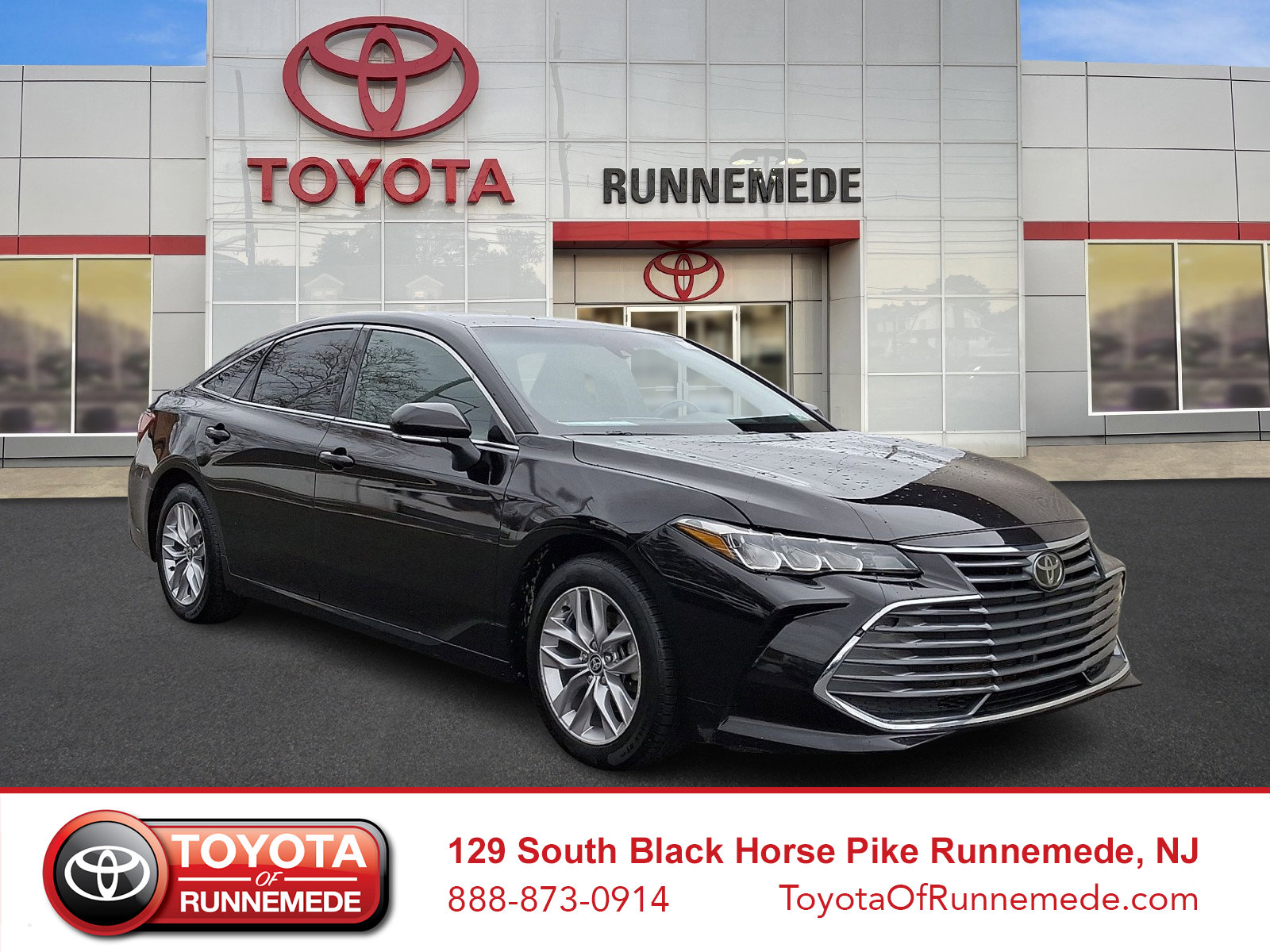 2022 Toyota Avalon XLE