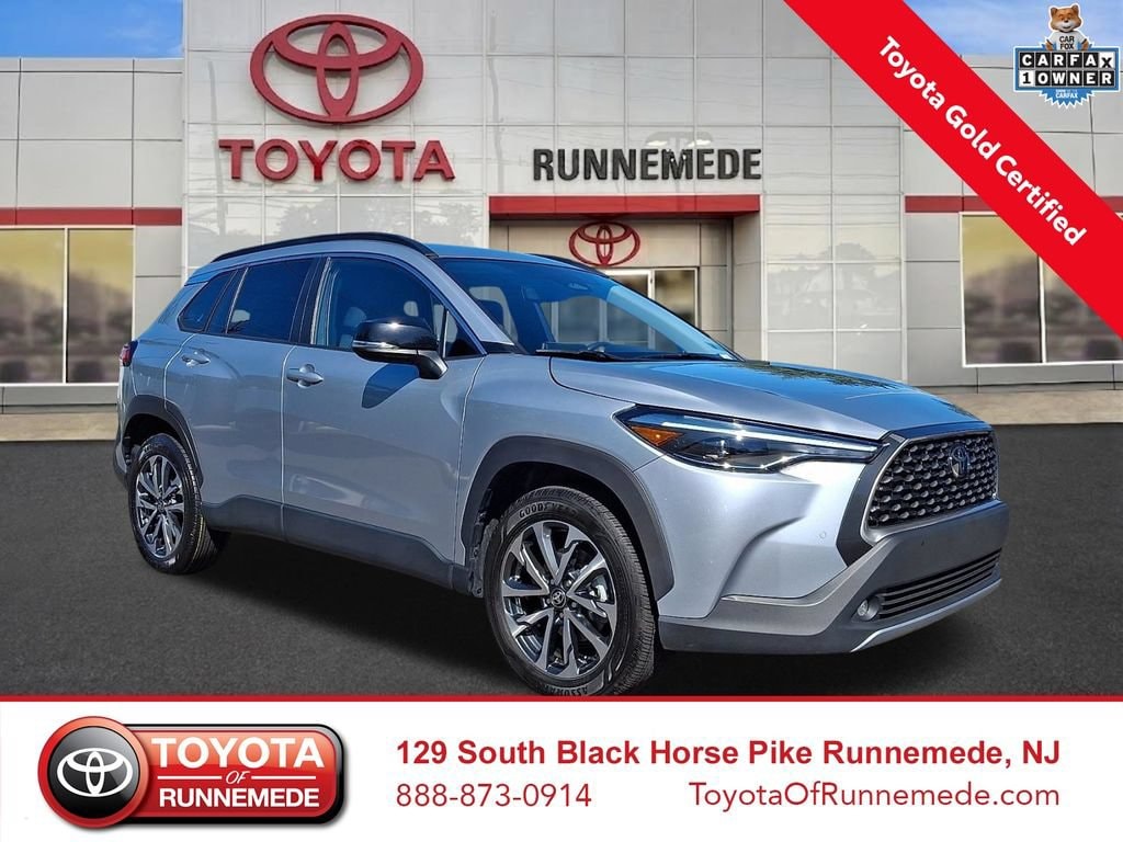 Certified 2025 Toyota Corolla Cross XLE Sport Utility