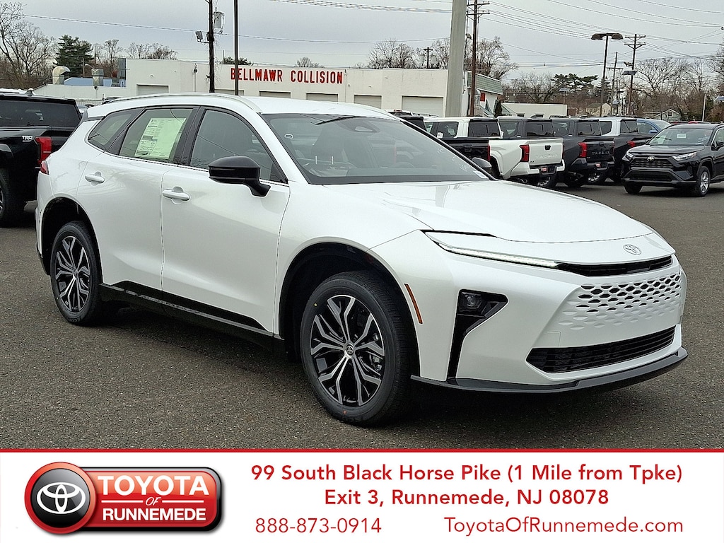 New 2025 Toyota Crown Signia XLE XLE