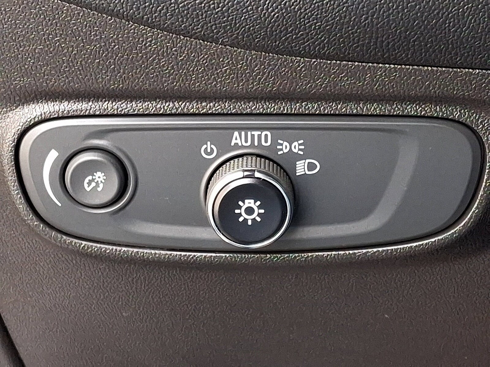 2023 Chevrolet Equinox RS - Photo 28