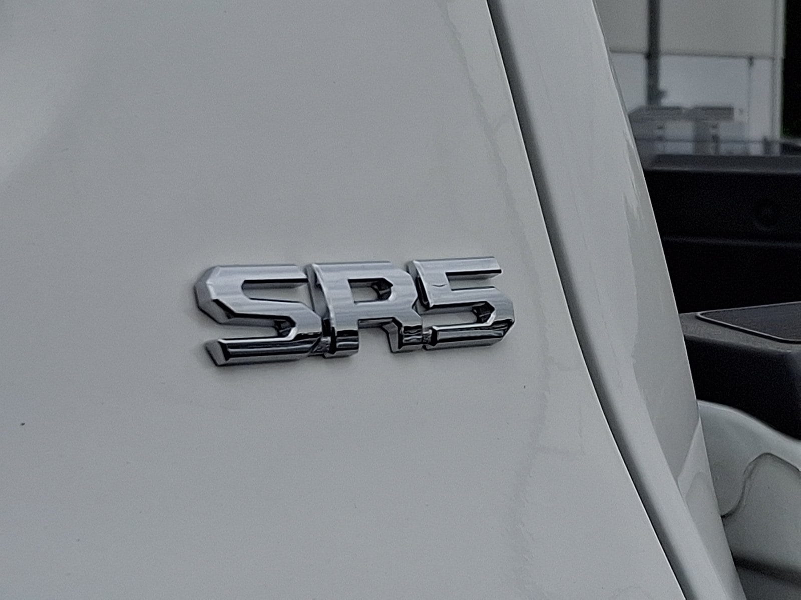 2026 Toyota Tacoma SR5 - Photo 16