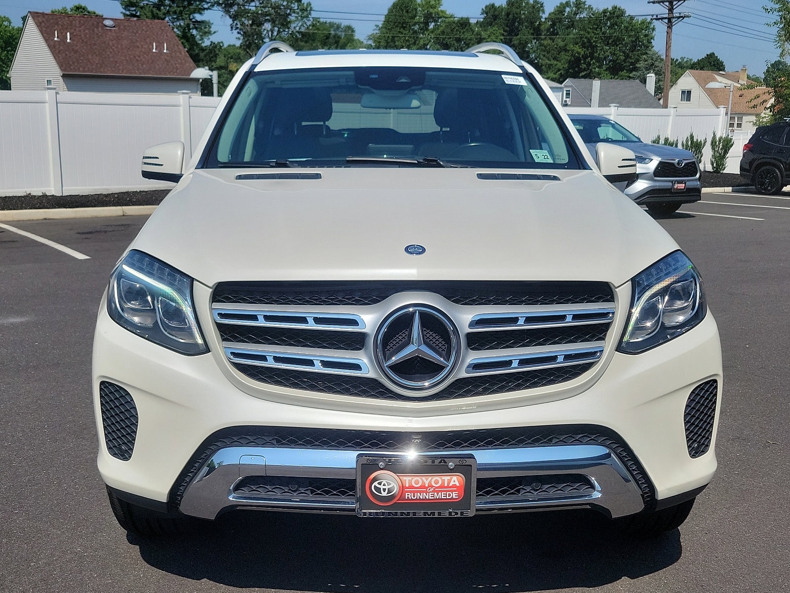 Used 2017 Mercedes-Benz GLS-Class GLS450 with VIN 4JGDF6EE7HA746566 for sale in Runnemede, NJ