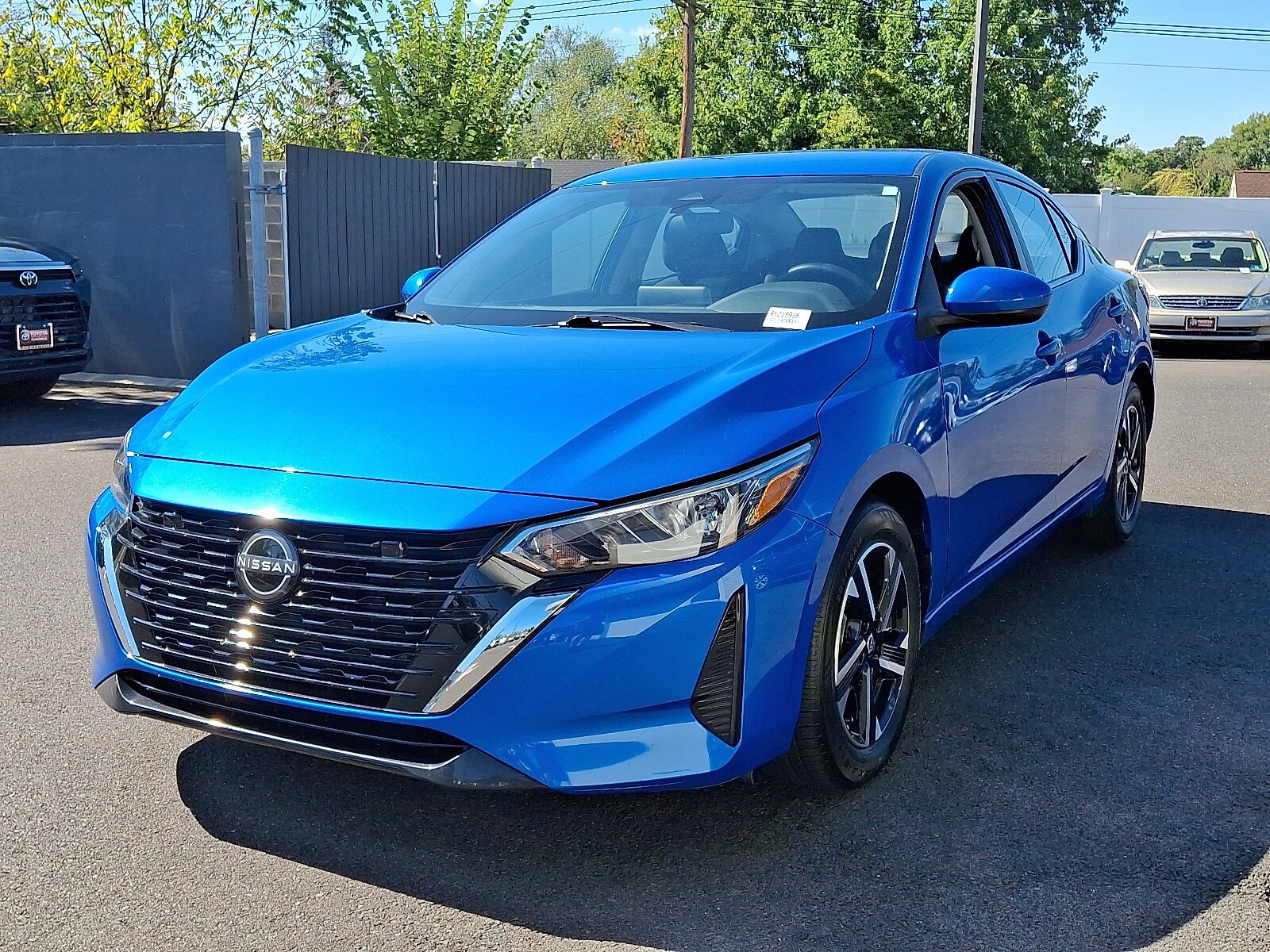 2024 Nissan Sentra SV photo 3