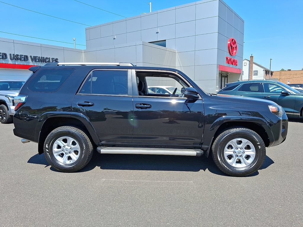 2023 Toyota 4Runner SR5 - Photo 7