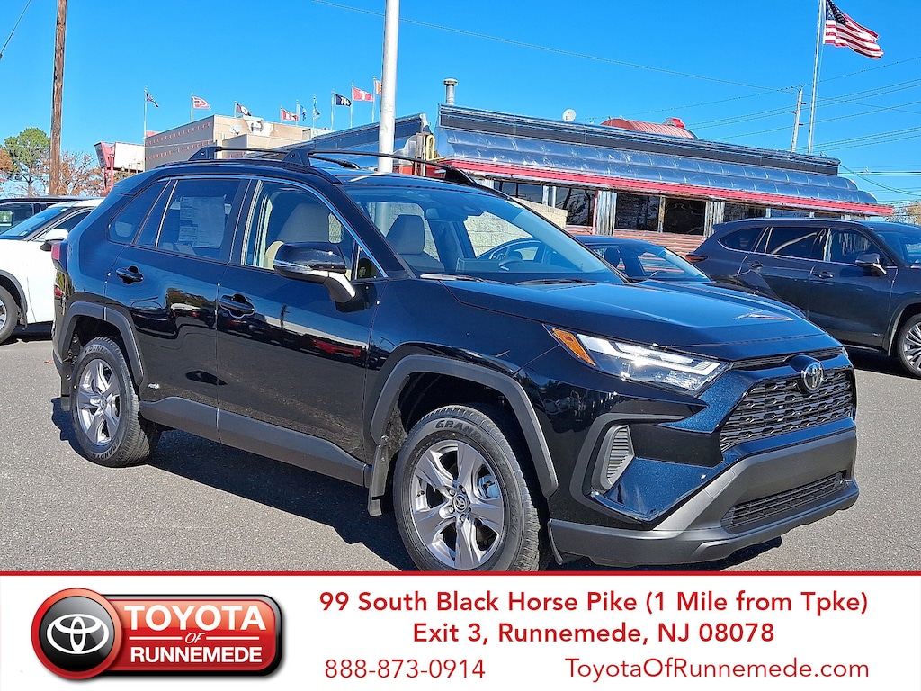 New 2025 Toyota RAV4 Hybrid LE LE AWD SUV