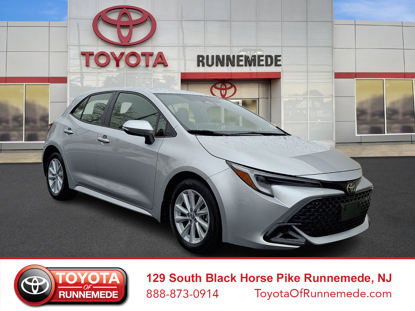 2023 Toyota Corolla Hatchback SE