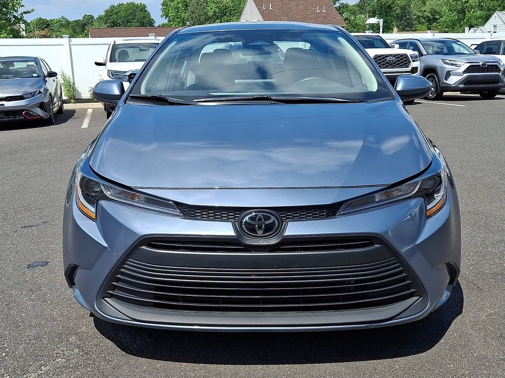 Certified 2025 Toyota Corolla LE Sedan
