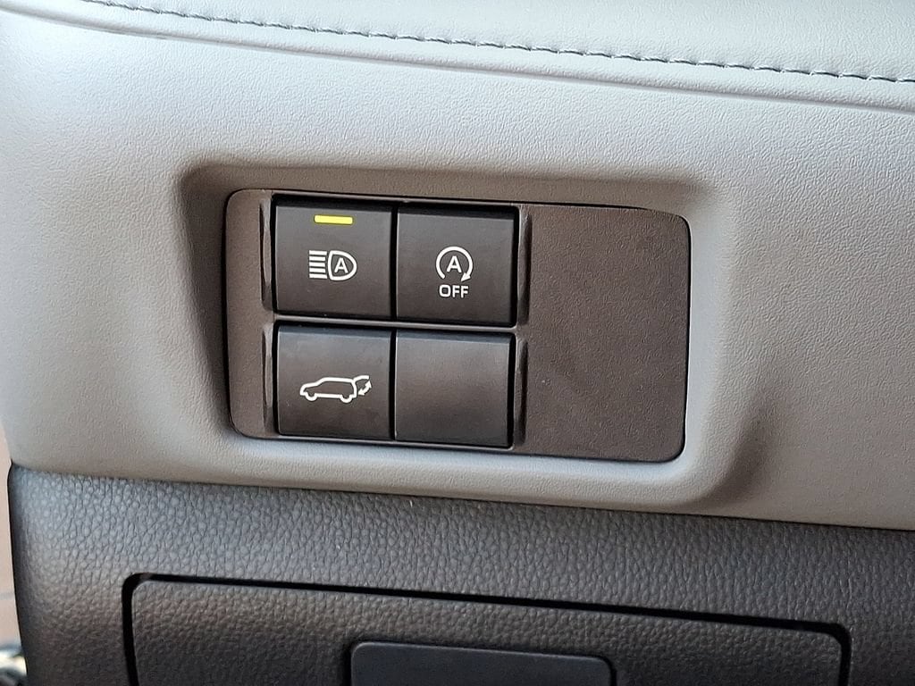 2023 Toyota Highlander XLE - Photo 27