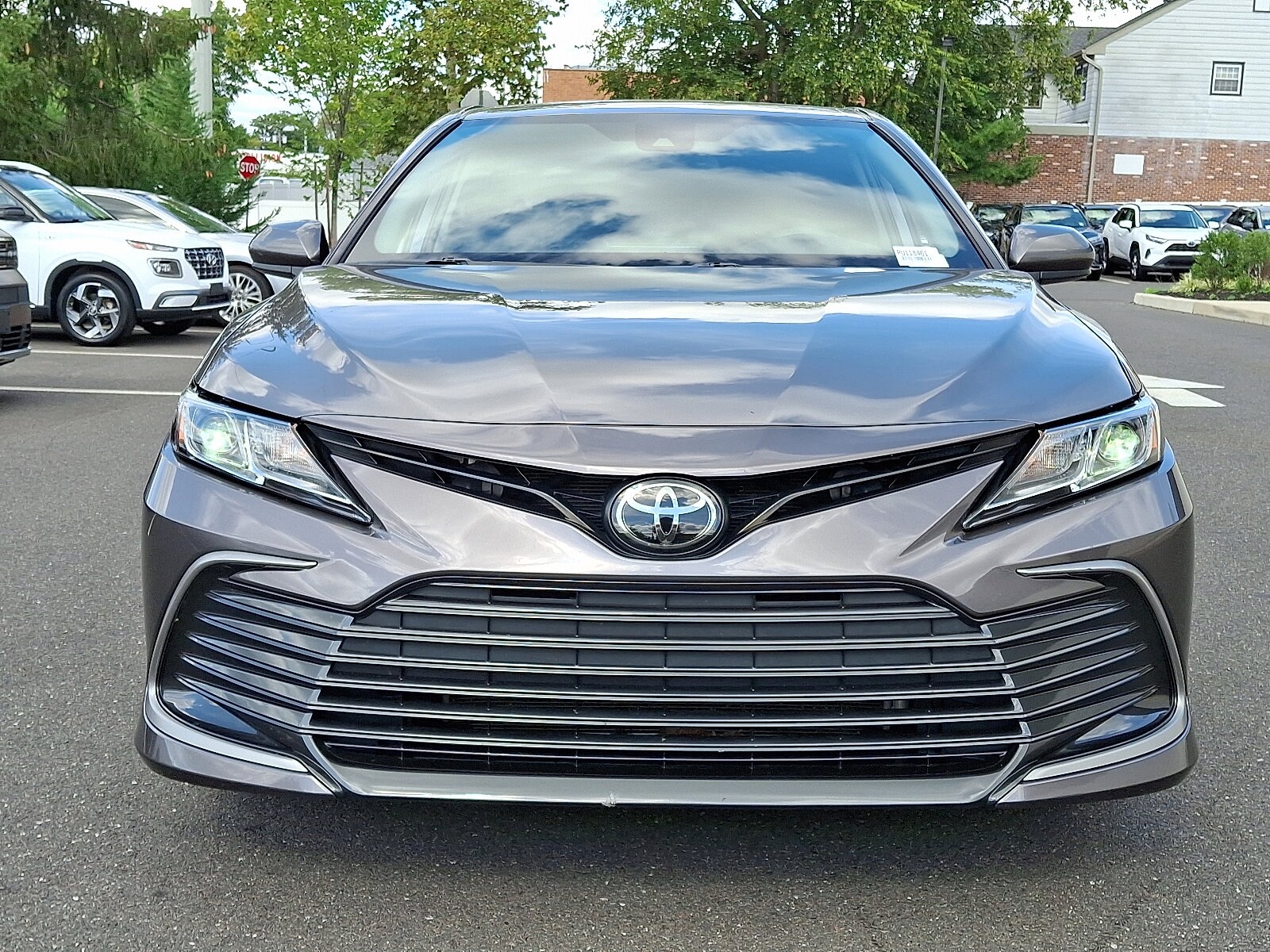 2023 Toyota Camry LE photo 2