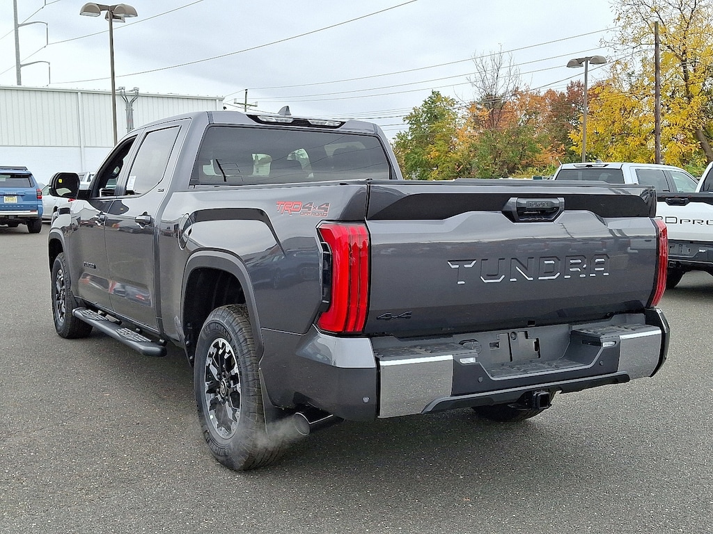 New 2026 Toyota Tundra SR5 SR5 CREWMAX 6.5