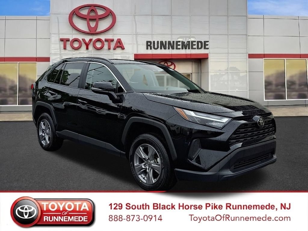Used 2025 Toyota RAV4 XLE Sport Utility