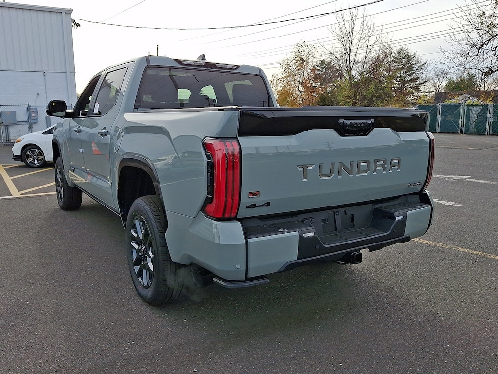 New 2026 Toyota Tundra i-FORCE MAX Platinum PLATINUM CREWMAX 5.5