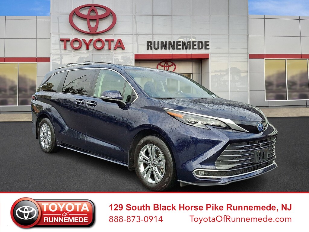 Certified 2024 Toyota Sienna Platinum Mini-van, Passenger