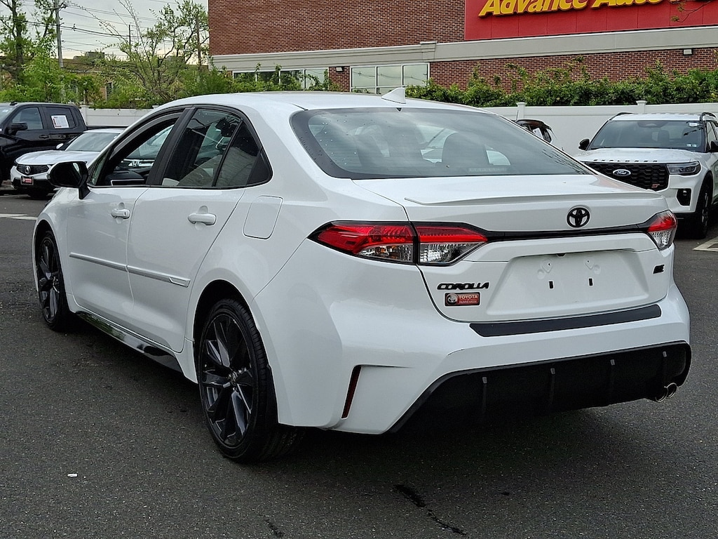 Certified 2024 Toyota Corolla SE Car