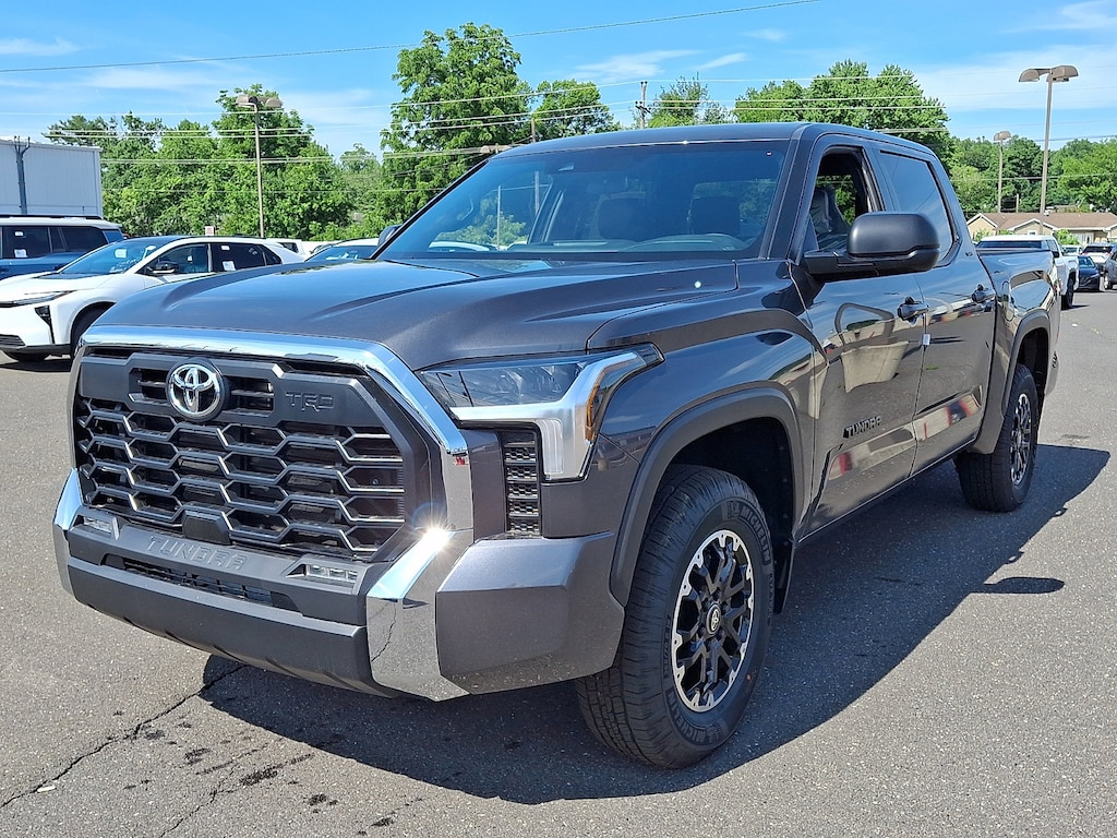 New 2026 Toyota Tundra SR5 SR5 CREWMAX 5.5