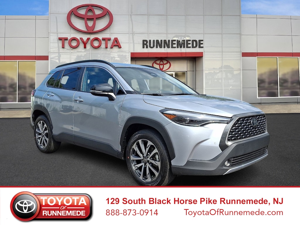 Certified 2025 Toyota Corolla Cross XLE Sport Utility