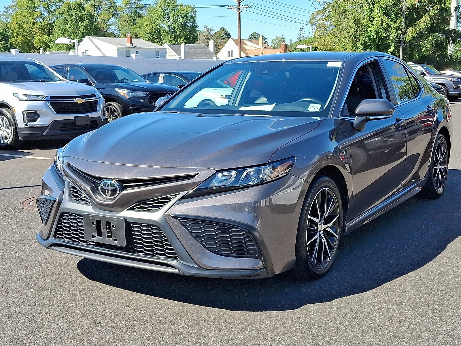 2024 Toyota Camry SE photo 3