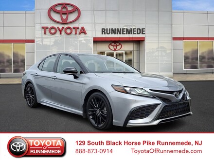 2023 Toyota Camry XSE V6 Car