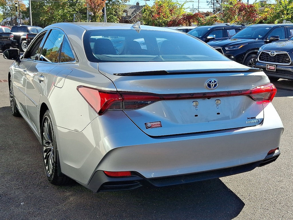 Certified 2021 Toyota Avalon Hybrid Hybrid XSE Car