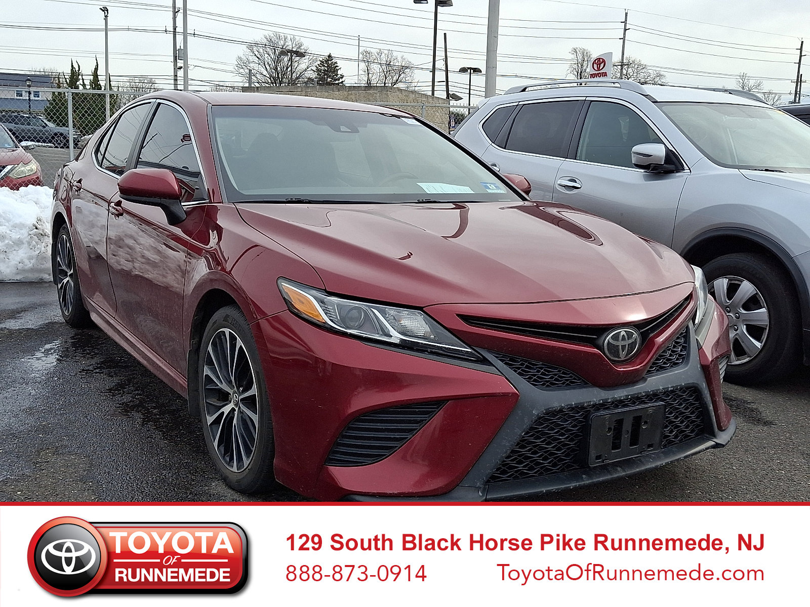 2018 Toyota Camry SE