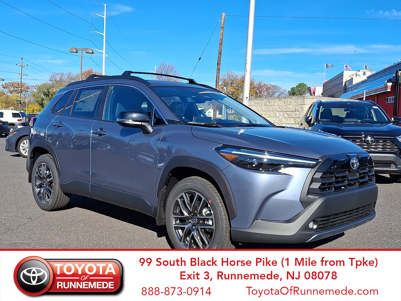 2026 Toyota Corolla Cross XLE's photo