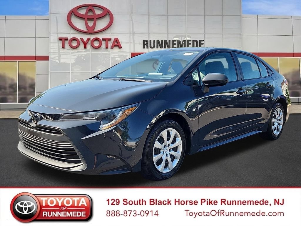 Certified 2024 Toyota Corolla LE Sedan