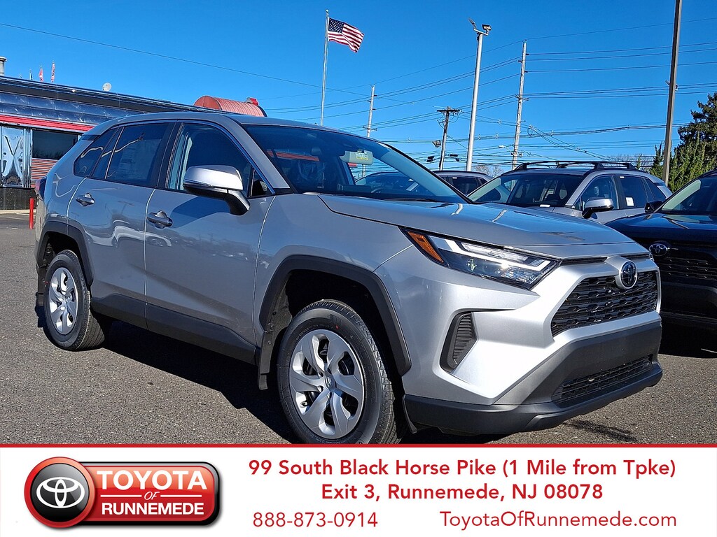 New 2025 Toyota RAV4 LE LE AWD SUV