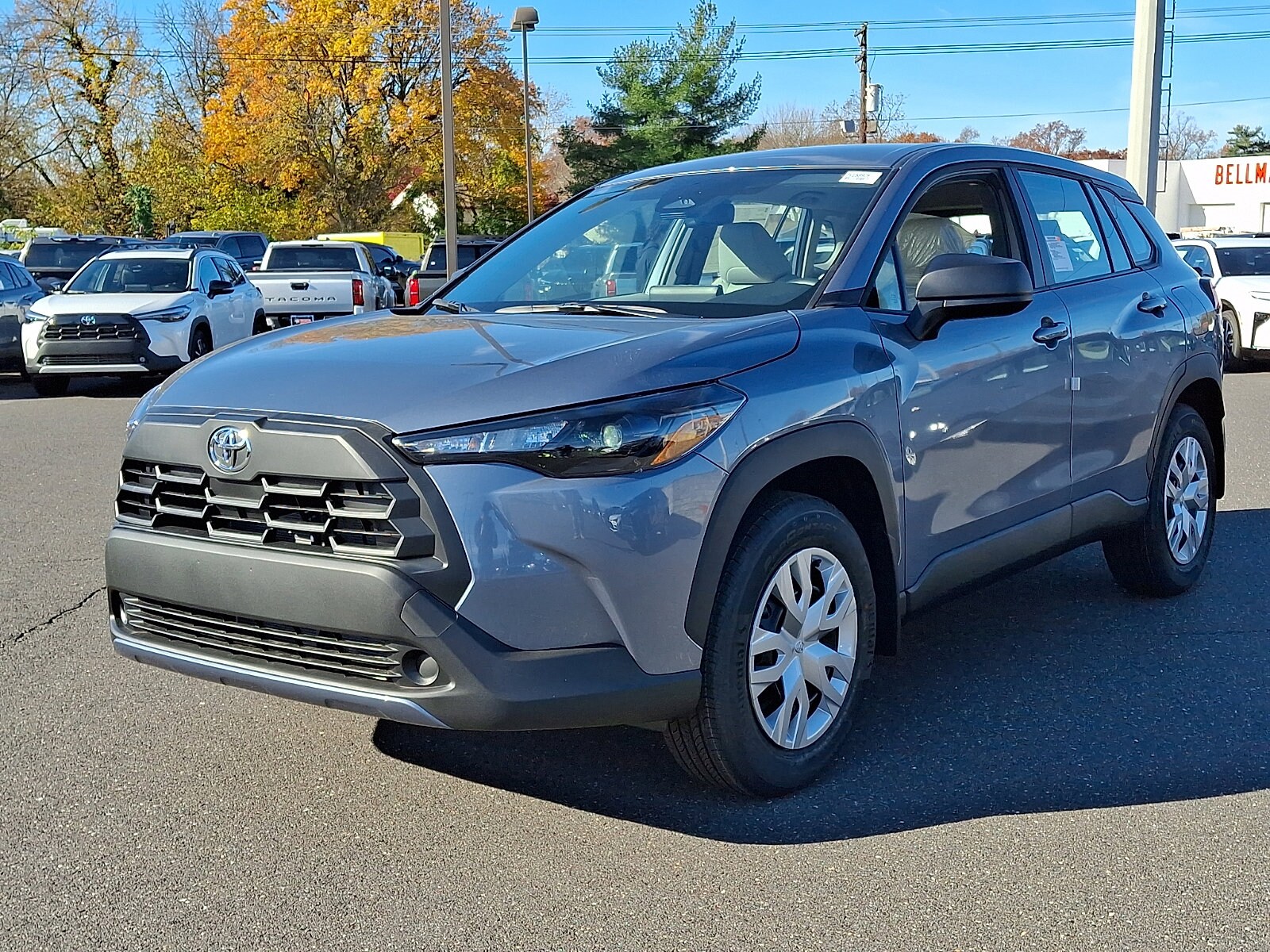 2026 Toyota Corolla Cross L photo 2