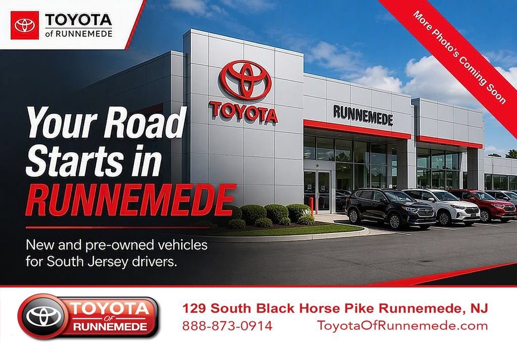 Used 2025 Toyota Camry SE Sedan