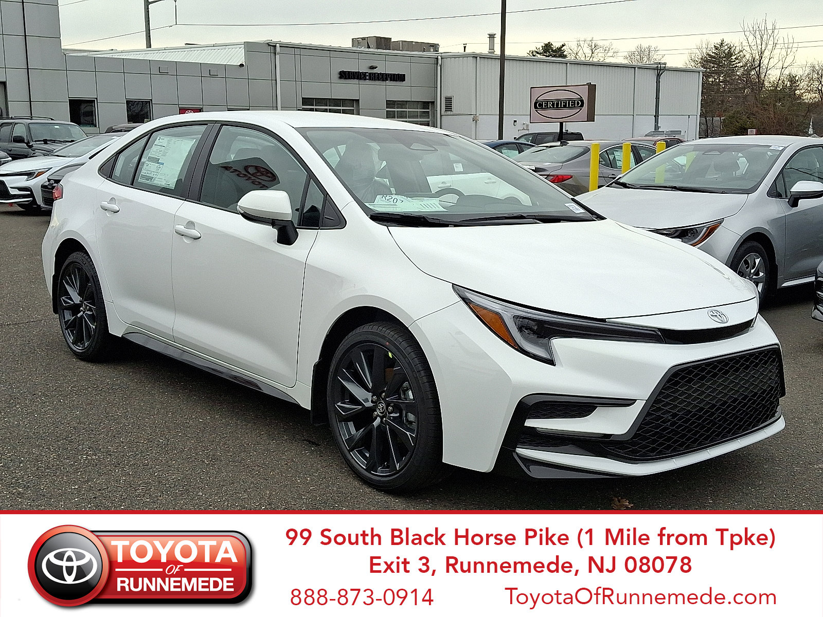 2026 Toyota Corolla SE's photo