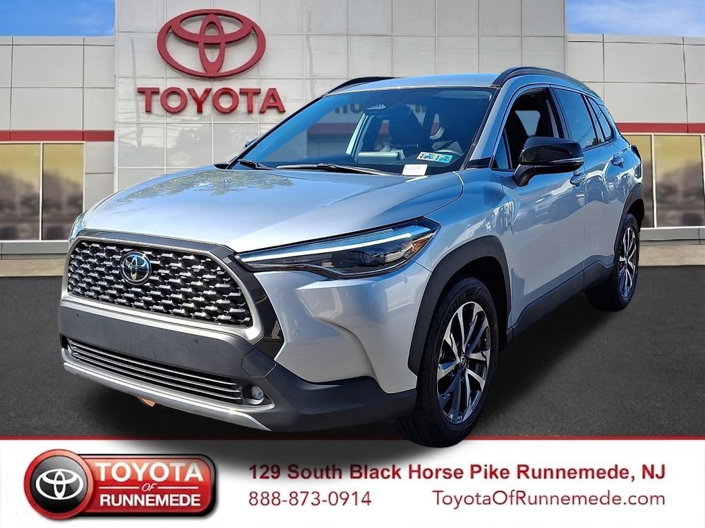 Certified 2025 Toyota Corolla Cross XLE Sport Utility