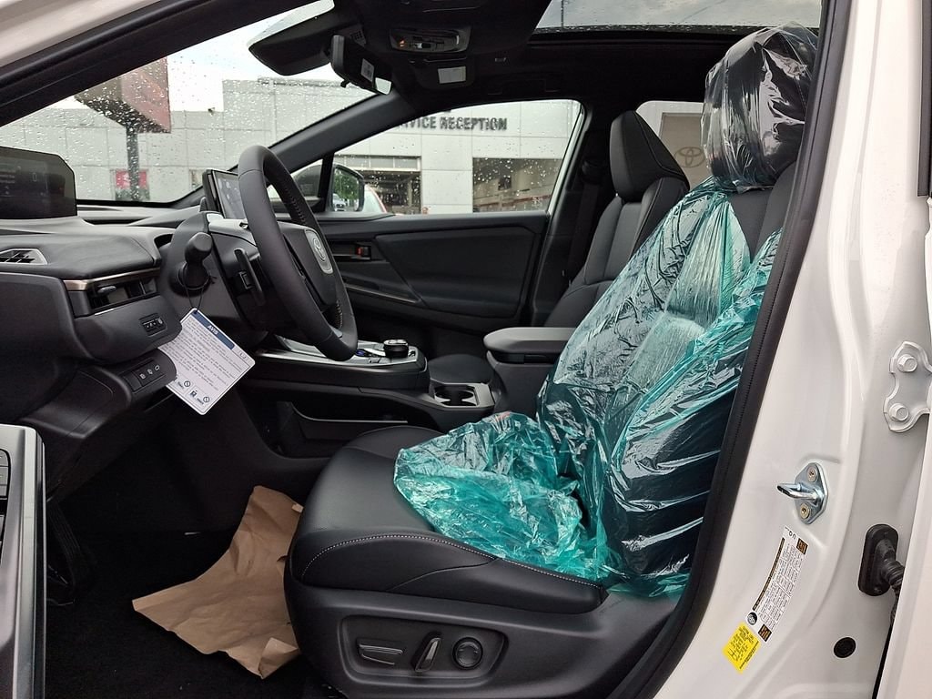 2026 Toyota bZ Woodland Woodland Premium - Photo 8