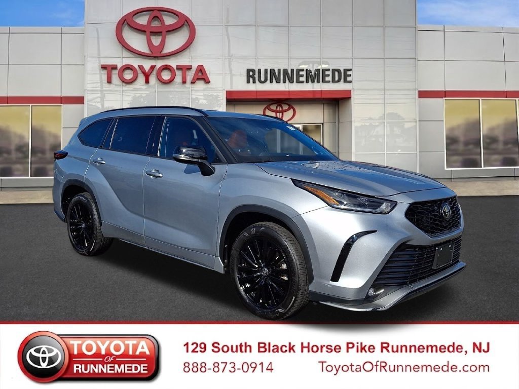 2025 Toyota Highlander XSE