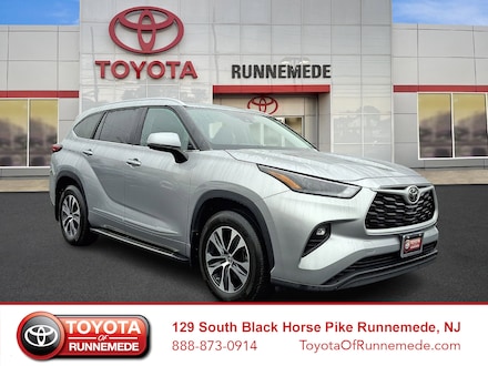 2023 Toyota Highlander XLE Sport Utility