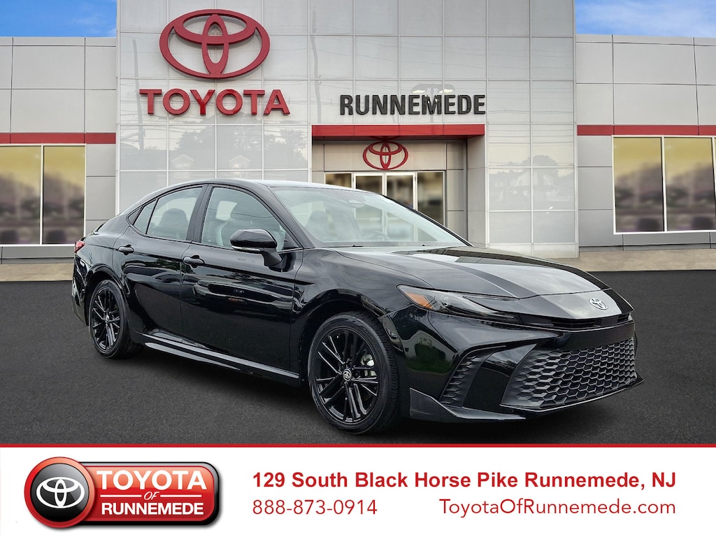 Certified 2025 Toyota Camry XSE Car