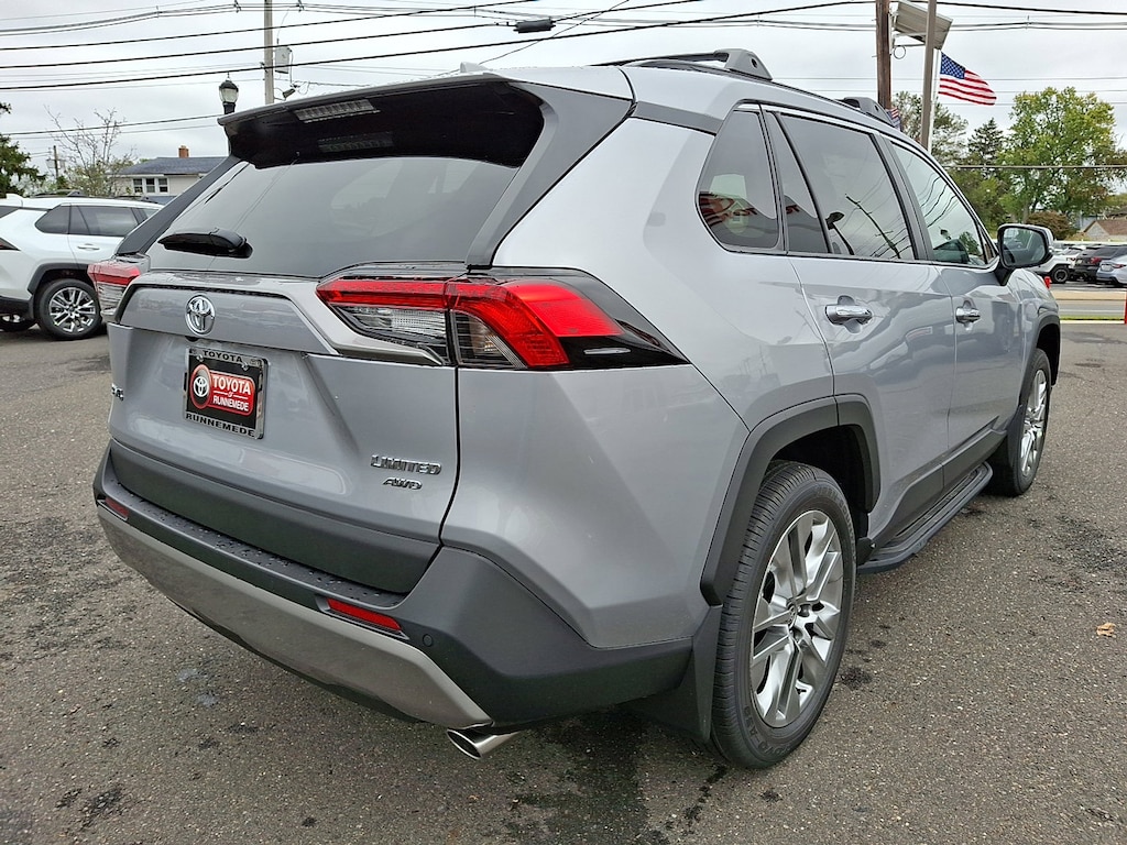 New 2025 Toyota RAV4 Limited LIMITED AWD SUV