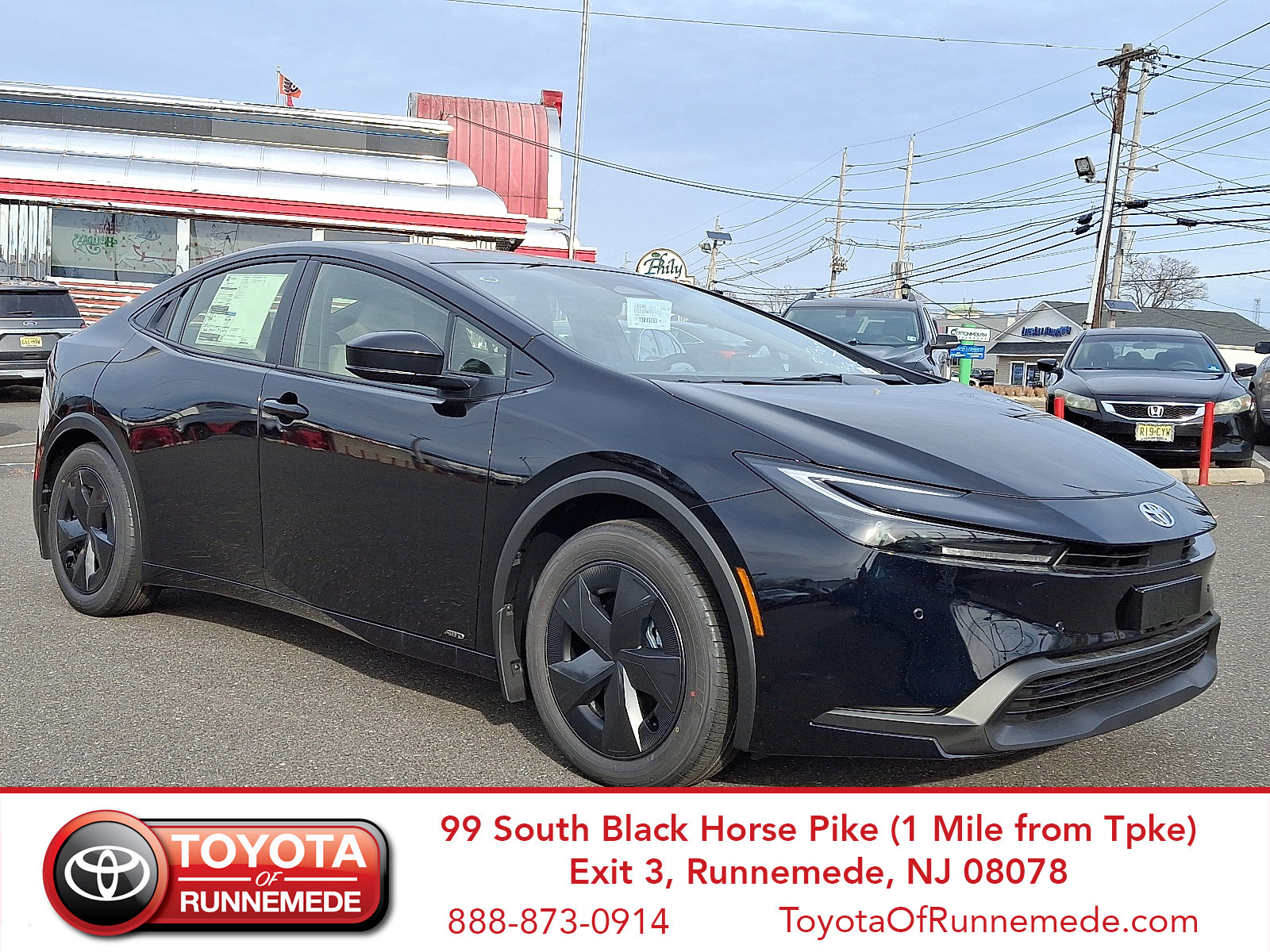 2026 Toyota Prius LE's photo